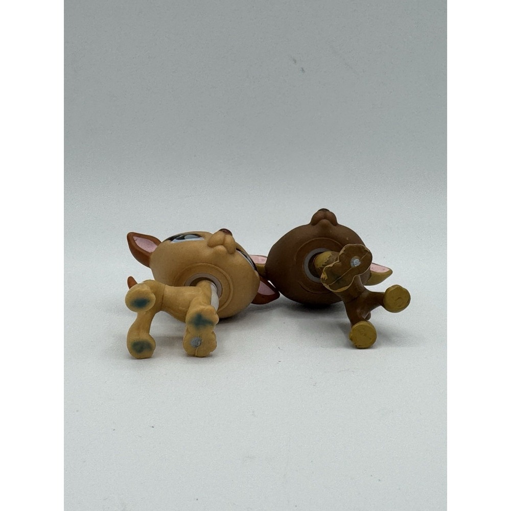 Littlest Pet Shop Lot Greyhounds #498 & #507 Dog Authentic Collectible Hasboro - Picture 3 of 5